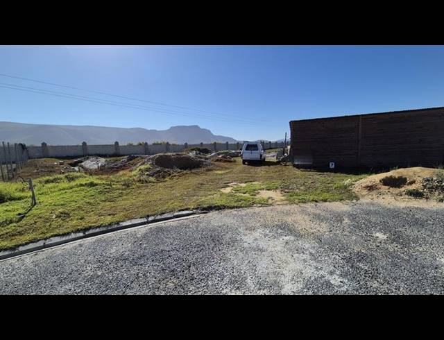 LAND FOR SALE IN FRANSKRAAL